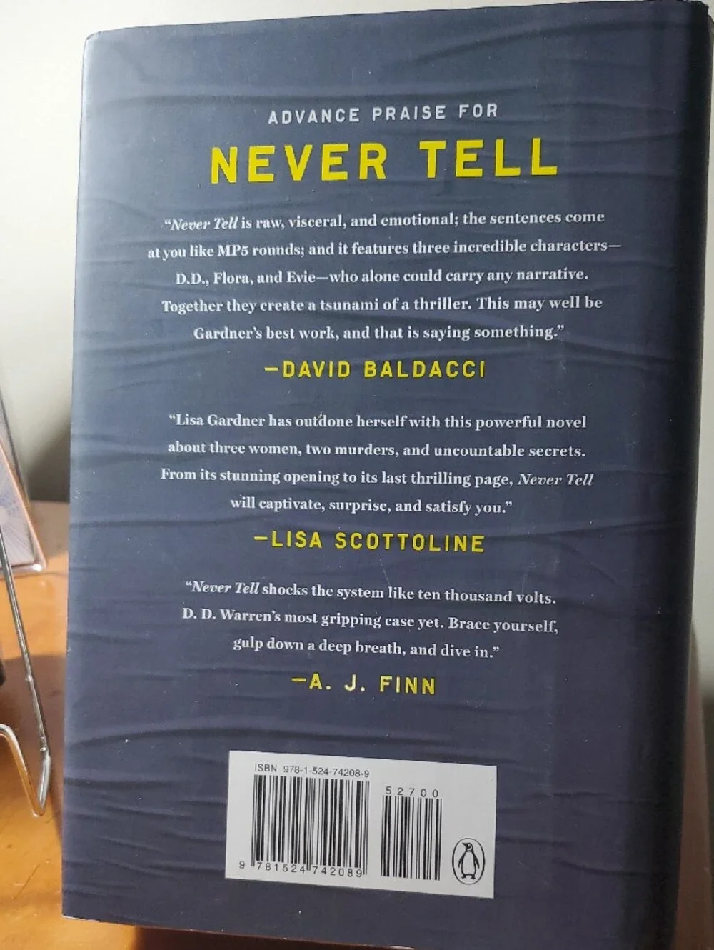 Never Tell By Lisa Gardner